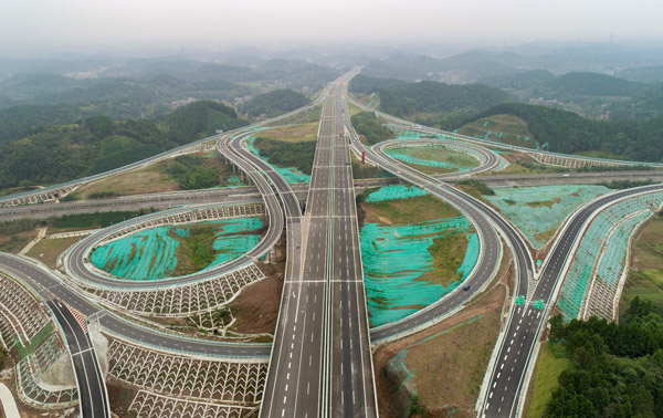 成都天府机(ji)场(chang)高速公路(lu)